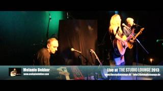 Melanie Dekker At The Studio Lounge