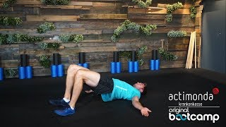 Tabata-Trainer Felix beim Bridging