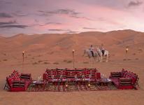 Qasr Al Sarab Desert Resort by Anantara feiert zehnjährigen Geburtstag