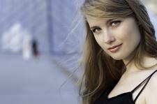 Bad Pyrmont, 09.11.: "Zeitreise durch die Musikepochen mit ausgewählten Werken von Bach, Beethoven und Brahms" - zu Gast aus Madrid: Pianistin Katharina Treutler