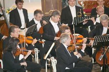 Klassischer Konzertauftakt auf Schloss Halbturn