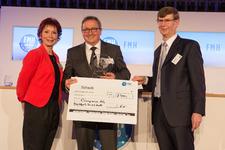 EUROPACE erhält Sonderpreis "Bewegung im Markt" im Rahmen des FMH-Awards 2014