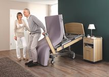 Vertica-Care - das erste Aufstehbett für Pflege und Reha