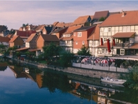 Wasserflüstern, Wellenflirren, Himmelspiegeln