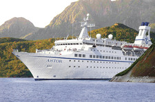 Kreuzfahrt: Transocean Tours feiert Jubiläum