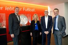 Premiere: Nürnberger Messe setzt auf "E-Sport" als Zukunftsmarkt