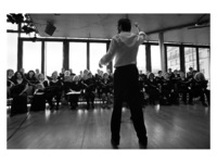 Manager singen - Abschlusskonzert des LeaderChor Berlin 2009 im Atrium der Deutschen Bank