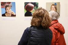 AUSSTELLUNG "Die Hälfte des Himmels"