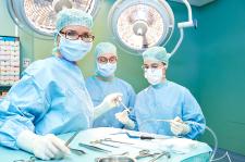 Uniklinikum Regensburg: Spitzenplatz als Bayerns Top-Arbeitgeber im Gesundheitssektor