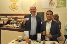 #TimeForFairTea - Vom Blatt bis zum Aufguss fair