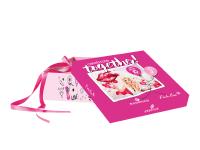 Was für eine Party: Pink Box wird 5, essence wird 15