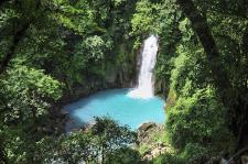 singlereisen.de: Traumdestination Costa Rica für Singles – Grünes Tropenparadies zwischen Panama und Nicaragua!