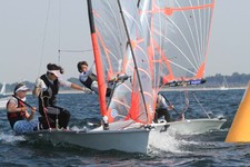 211. Hafenstammtisch zum Thema "Sollen moderne Wassersportarten in traditionsreiche Segelsport-Veranstaltungen integriert werden?