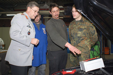 Erfahrungen aus der Bildungszusammenarbeit mit dem Handwerk für den Sanitätsdienst der Bundeswehr nutzen