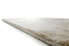 STUDIO NYC Pearl Edition Frosty Grey - mit den Stars auf Tuchfühlung