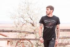 Neue T-Shirts im 1901-Design von Indian