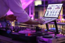 Premiere für gemixtes Doppel