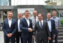 Die Zukunft des Real Estate und Facility Managements gestalten - RealFM e.V. wählt neuen Vorstand und Präsidium