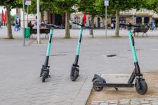 Umfrage: Großstädter genervt von E-Scootern