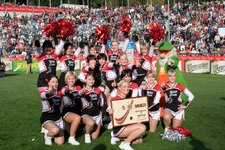 Cheerleader können Vogtland Arena erobern