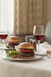 Sheraton Frankfurt Airport Hotel & Conference Center: "Gourmet-Burger"-Wochen im Restaurant Flavors: Von Veggie Way bis Deluxe