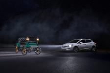 Lighting Technology for Everyone: Opel Astra Turns Night into Day