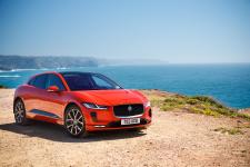Schweizer Auto des Jahres 2019: Jaguar I-Pace und VW Touareg siegreich