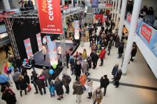 Urlaub shoppen beim Reiseshopping am Bremen Airport