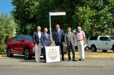 Stadt Friedberg würdigt Engagement der Marken Mitsubishi und Subaru