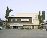 HAUBITZ + ZOCHE, Hybrid Modernism. Movie Theatres in South India