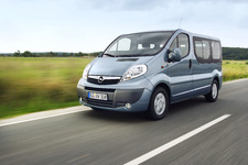Opel Vivaro Combi jetzt auch als CO2-sparende ecoFLEX-Version