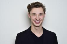 Doppelerfolg für Weimarer Celloklasse: Sebastian Fritsch gewinnt den Mendelssohn-Wettbewerb, Ildikó Szabó den Sonderpreis