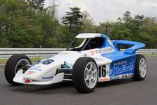 YOKOHAMA will Hattrick am Pikes Peak