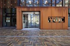 Modernes Lernen in traditionsreicher Architektur