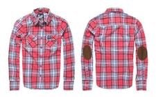Superdry-Trend: Hüttenzauber - cosy & stylish vorm Kamin!