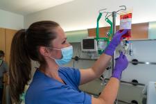 Akute myeloische Leukämie: Größerer Entscheidungsspielraum bei Therapie-Start
