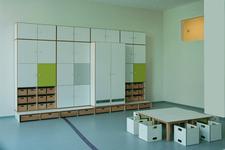 Sicher und praktisch: debe-decor, Kindermöbel für Kindergärten und U3-Gruppen