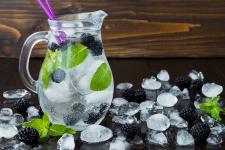 Sommer-Durst? Trink Wasser!