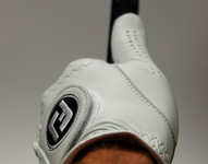 FootJoy stellt sein neuestes Handschuhmodell 'Puretouch' vor