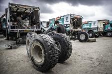 Rallye Dakar: Team De Rooy und Reifenpartner Goodyear auf dem Siegertreppchen