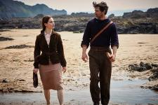 Shootingstar Lily James in DEINE JULIET