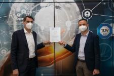 Institut der Automobilwirtschaft (IfA) und Magazin Automobilwoche verleihen TÜV SÜD erneut den Preis zum attraktivsten Arbeitgeber