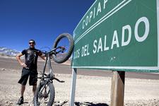 Per Fatbike auf 6233 Meter