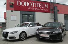 PKWs und Luxusfahrzeuge unterm Hammer