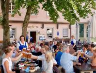 Eine "schäumende" Erfolgsgeschichte mit wenig Alkohol und vollem Genuss
