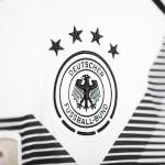 Designed für das Stadion und die Straße: Die Geschichte hinter dem neuen DFB-Trikot
