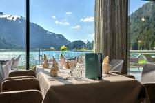 Seeblick soweit das Auge reicht - haldensee - Naturerlebnis und Wellnesshotel begeistert seit Mai