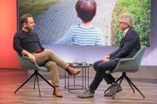 "rundum gesund: Schmerzen bei Kindern"