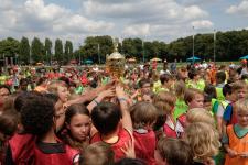 Kölner "PFIFFIX-Schulcup": Highlight eines Ferienangebotes für rund 1.000 Kinder