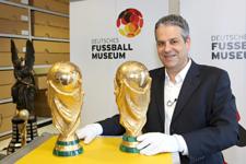 Pokalschätze für das Deutschen Fußballmuseum
